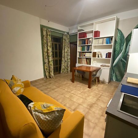 Elisa E Carla House Beautiful Apartments On The Cassia روما المظهر الخارجي الصورة