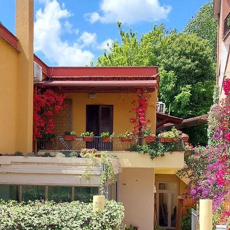 Elisa E Carla House Beautiful Apartments On The Cassia روما المظهر الخارجي الصورة